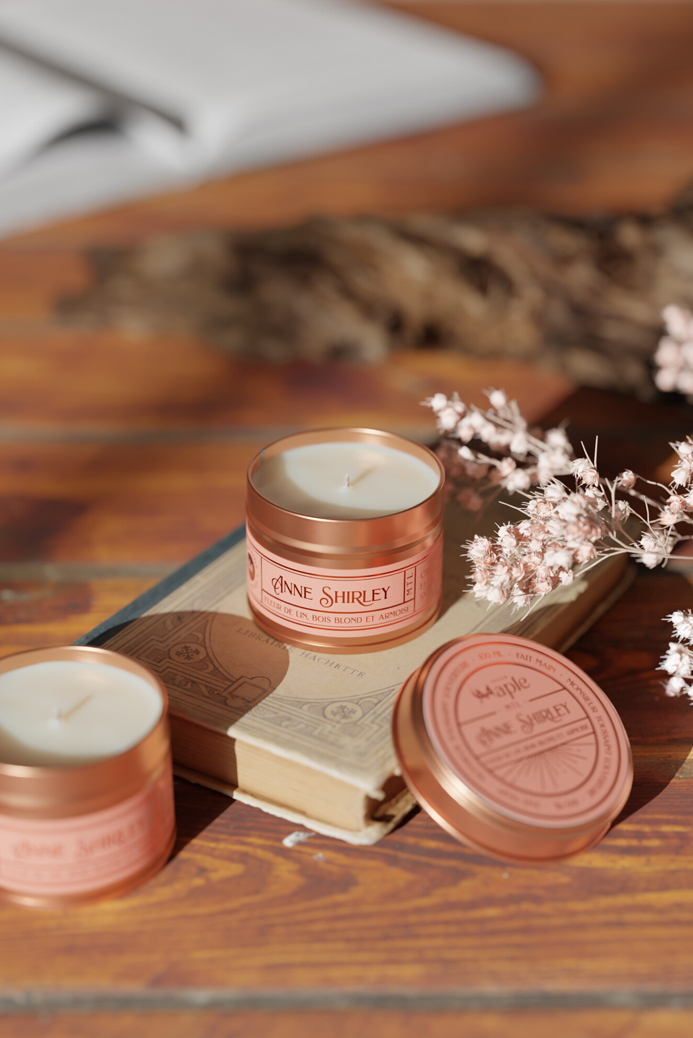 Édition spéciale: Bougie ANNE SHIRLEY — bougie artisanale | Atelier Maple